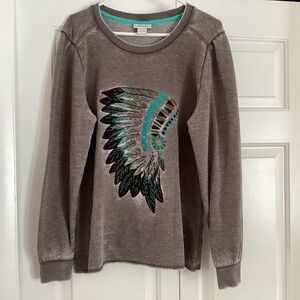Ariat Woman’s SIZE XL Sweatshirt Gray embroidered Indian Headdress / sleeves
